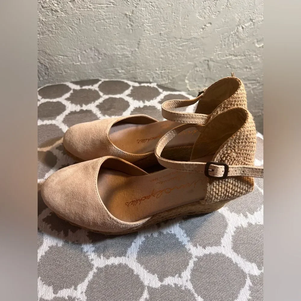 Tan Espadrille Wedge Shoes with Jute Heel Anthropologie brand Gainno md in Spain